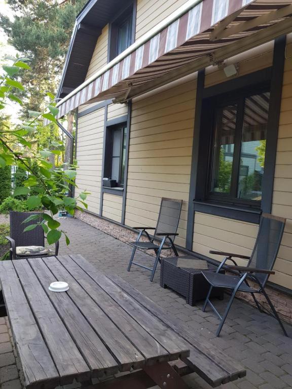 Ferienwohnung Sunnyhouse Jūrkalne Exterior foto